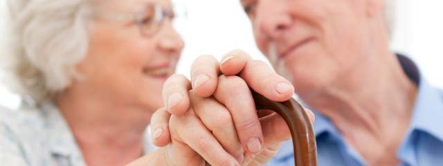 hands with couple